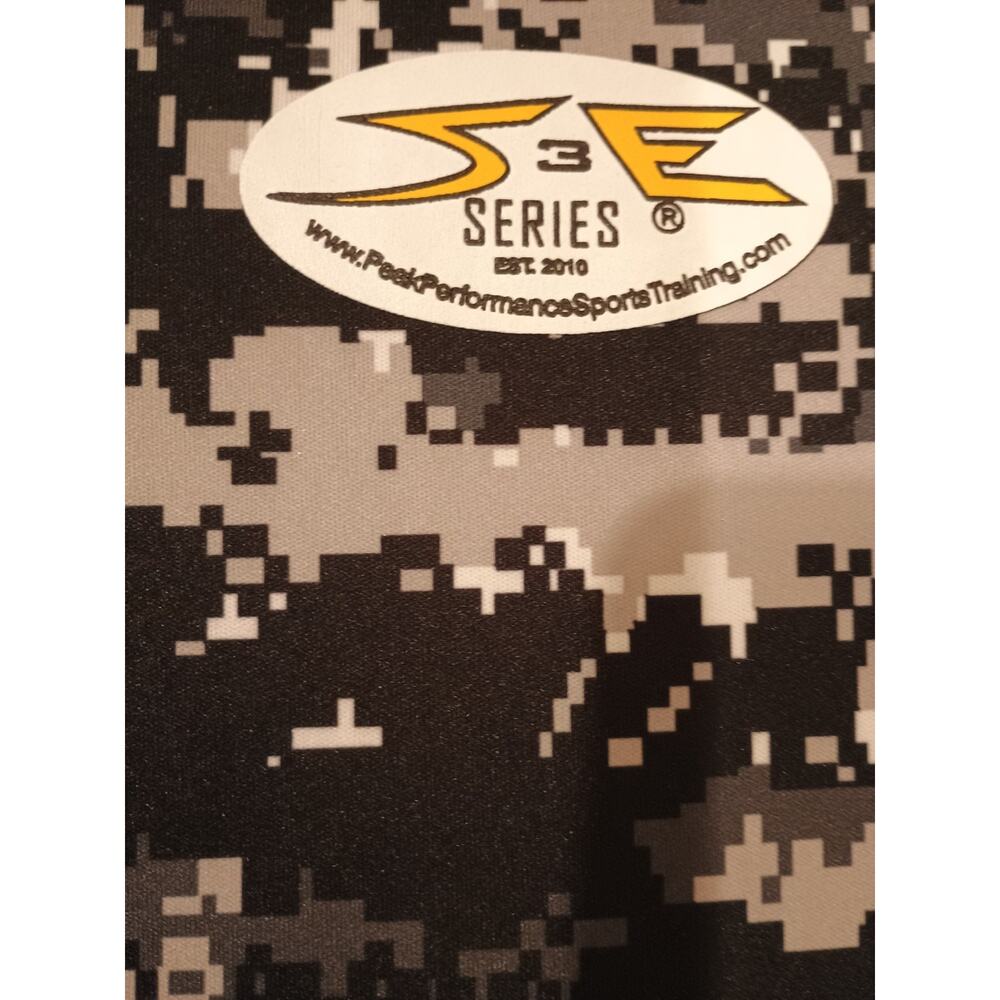 Badger Sport Men's Pirates Digital Camo Print Shirt 2XL Button Black Gray Yellow - Picture 4 of 8